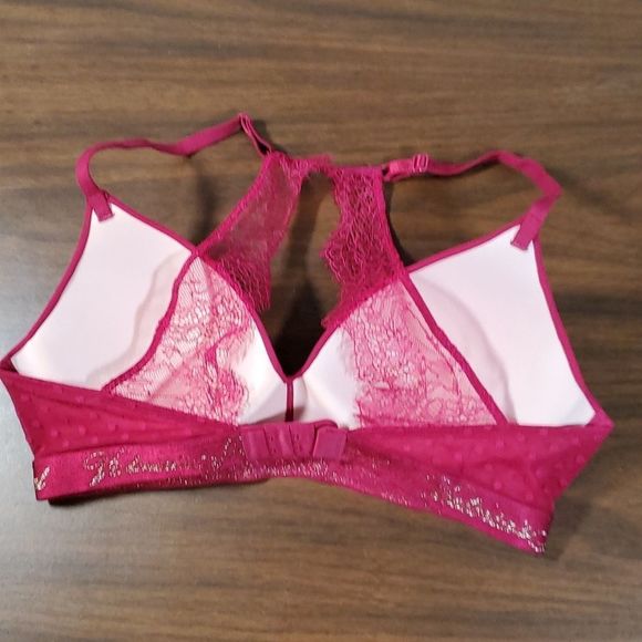 Victoria's Secret T-Shirt‎ Lightly Lined Wireless Bra Logo Band Magenta Size 34C - Picture 3 of 10